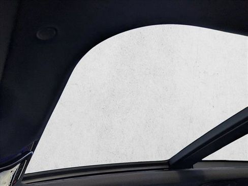 Used 2026 Mercedes-Benz GLC 300 4MATIC image 15