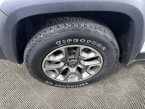 Used 2021 Jeep Cherokee Trailhawk w/ Sun, Sound & Nav Group image 10