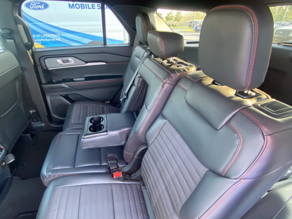 New 2026 Ford Explorer ST-Line RWD image 25