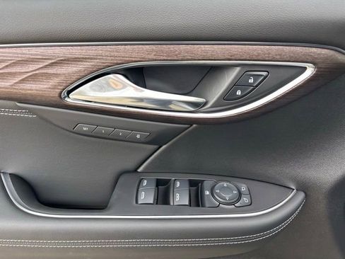 Certified 2023 Buick Envision Avenir image 20