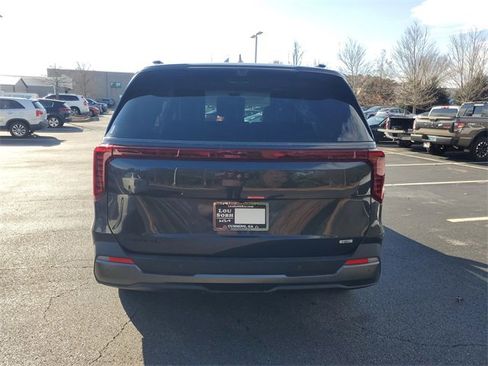 New 2026 Kia Carnival SX Prestige image 5