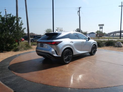 Certified 2024 Lexus RX 350 Premium image 2