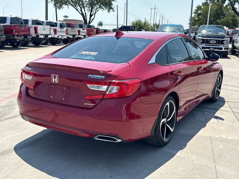 Used 2019 Honda Accord Sport image 3