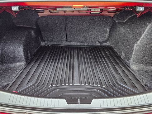 Used 2021 Chevrolet Malibu RS FWD image 36