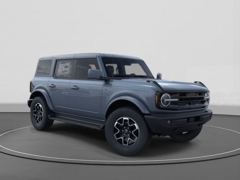 New 2025 Ford Bronco Outer Banks image 7