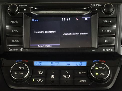 Used 2017 Toyota RAV4 SE AWD/4WD image 38