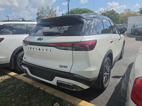 Certified 2023 INFINITI QX60 Sensory image 7