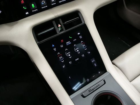 Certified 2024 Porsche Taycan image 21