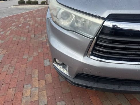 Used 2014 Toyota Highlander Limited FWD image 21