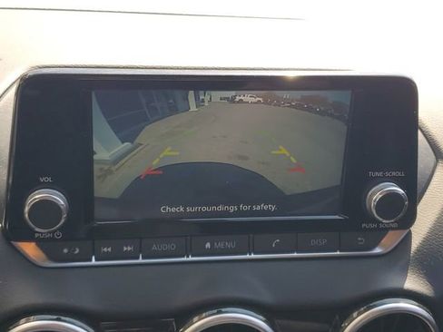 Certified 2021 Nissan Sentra S image 5