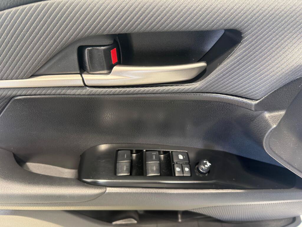 Certified 2026 Toyota Camry SE FWD image 25