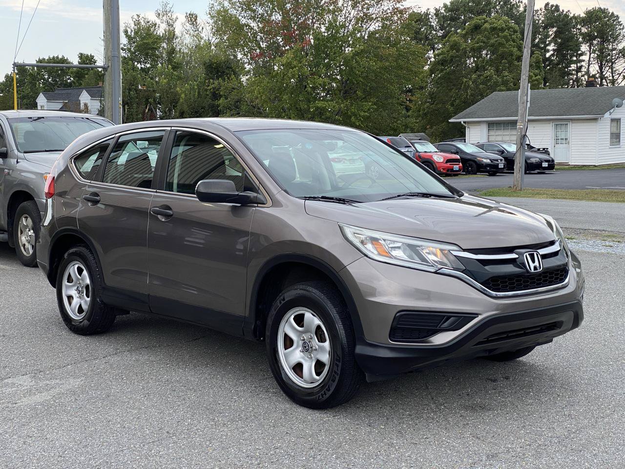 Used 2015 Honda CR-V LX image 4