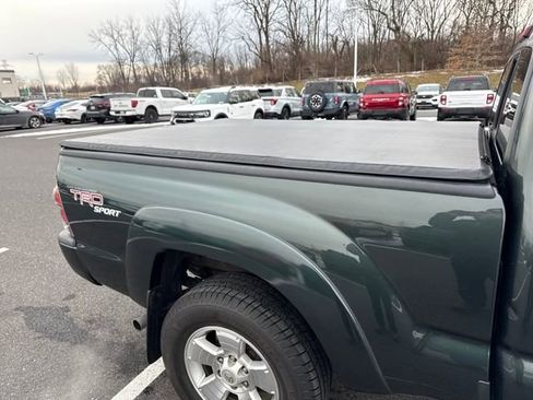 Used 2010 Toyota Tacoma 4x4 Double Cab V6 image 12
