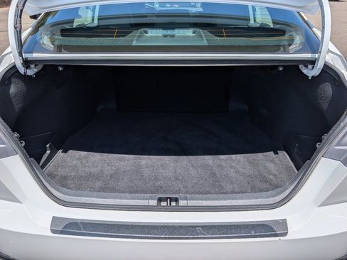 Used 2025 Toyota Camry SE w/ Convenience Package FWD image 9