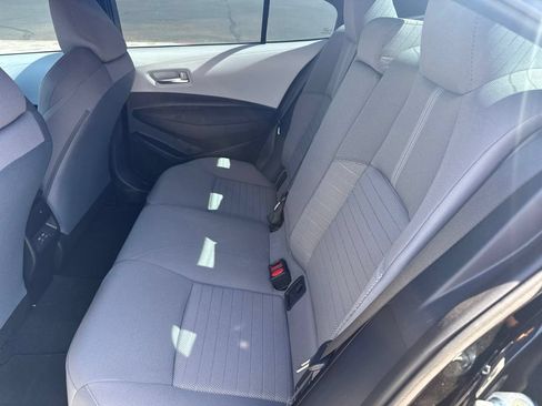 Used 2023 Toyota Corolla SE w/ Carpet Mat Package (TMS) FWD image 7