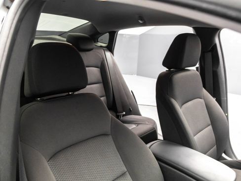 Used 2019 Chevrolet Malibu RS w/ LPO, Convenience Package 1 image 38