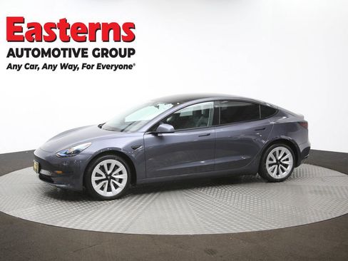 Used 2023 Tesla Model 3 Standard Range image 55