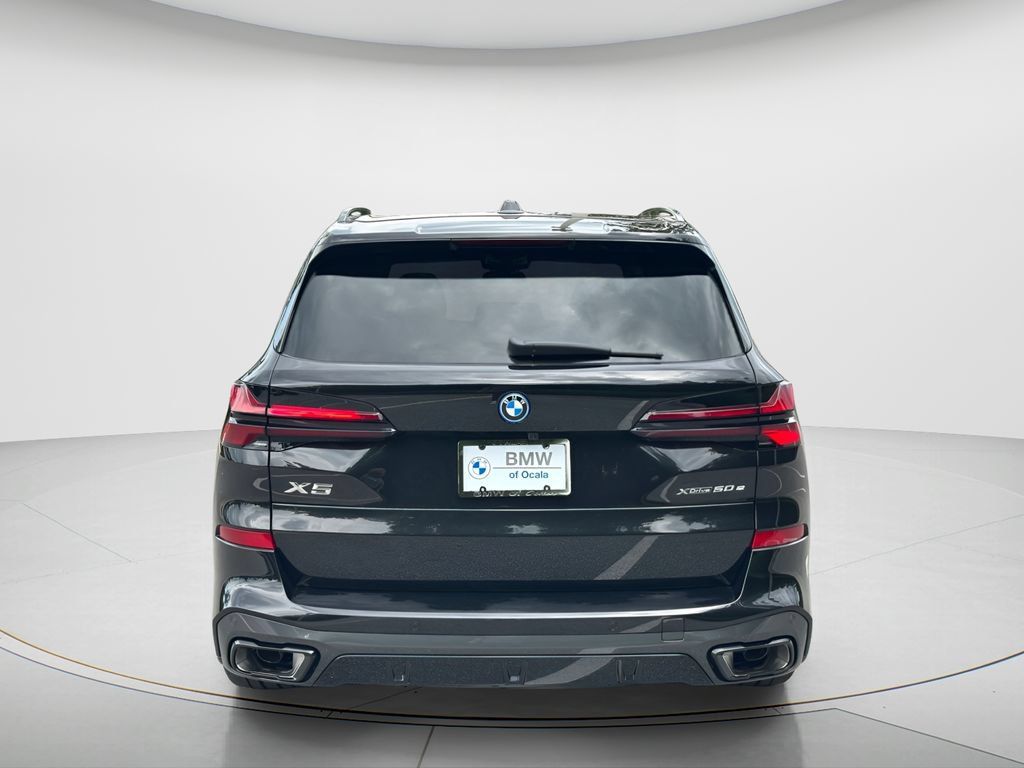 New 2026 BMW X5 xDrive50e w/ M Sport Package AWD/4WD image 6