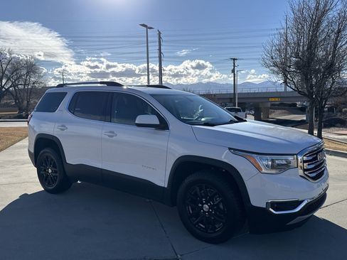 Used 2018 GMC Acadia SLT image 7