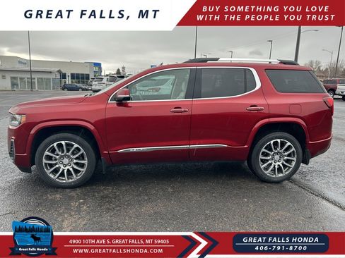 Used 2023 GMC Acadia Denali image 4
