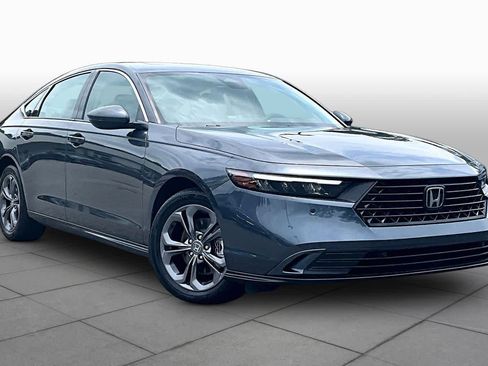 Used 2024 Honda Accord EX-L image 3
