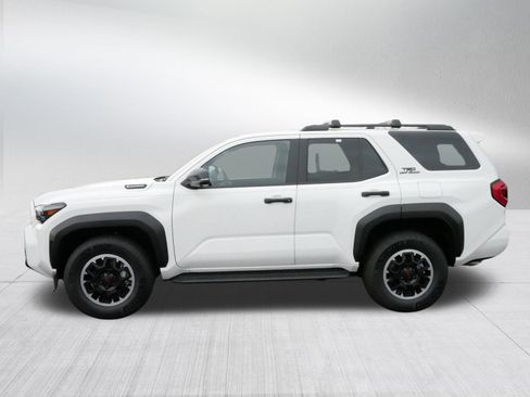 Certified 2025 Toyota 4Runner TRD Off-Road Premium image 4