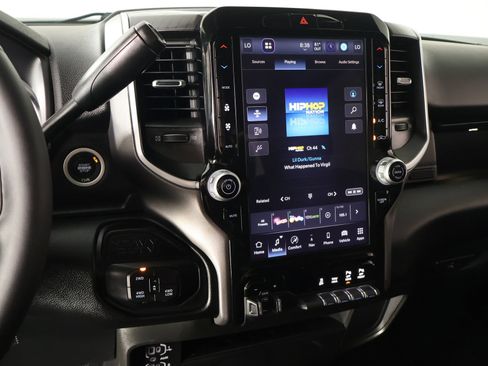 Used 2026 RAM 2500 Big Horn AWD/4WD image 5