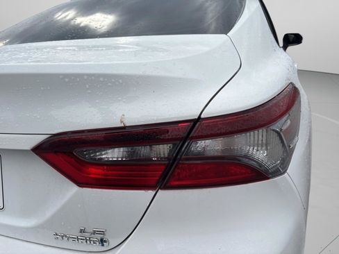 Used 2024 Toyota Camry LE image 31