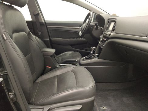 Used 2018 Hyundai Elantra Limited FWD image 21