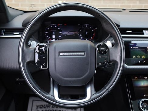 Used 2020 Land Rover Range Rover Velar R-Dynamic S image 32
