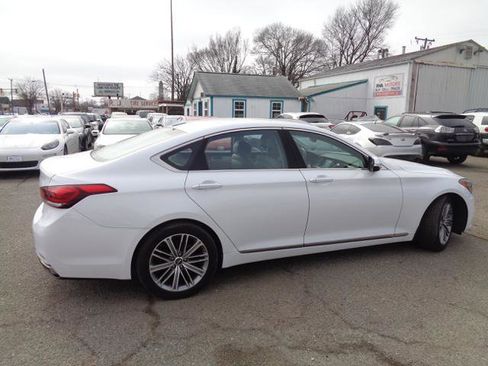 Used 2018 Genesis G80 3.8 image 10