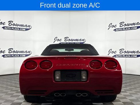 Used 2004 Chevrolet Corvette Convertible w/ Preferred Equipment Group RWD image 7