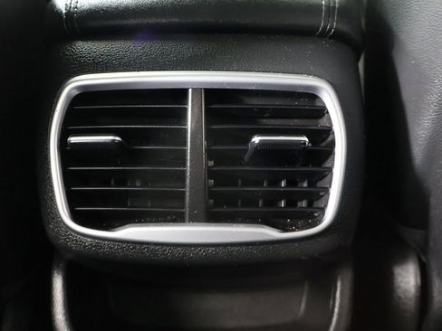 Used 2020 Hyundai Santa Fe Limited image 56