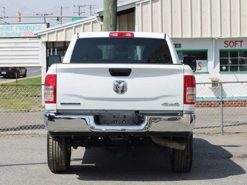 Used 2023 RAM 2500 Big Horn w/ Cold Weather Group image 7