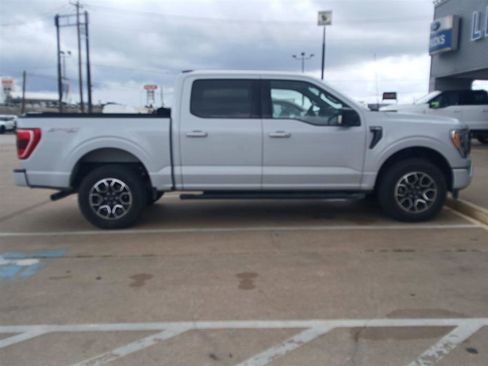 Used 2022 Ford F150 XLT w/ Equipment Group 302A High AWD/4WD image 6