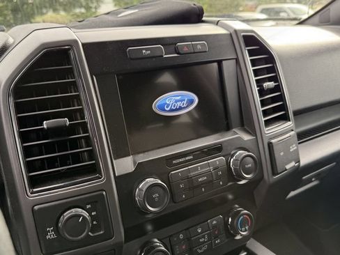 Used 2019 Ford F150 XLT w/ Equipment Group 302A Luxury AWD/4WD image 5