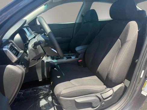 Used 2019 Kia Optima LX FWD image 16