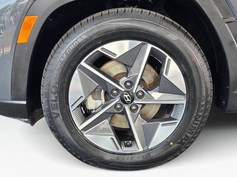 Used 2025 Hyundai Tucson SEL FWD image 11