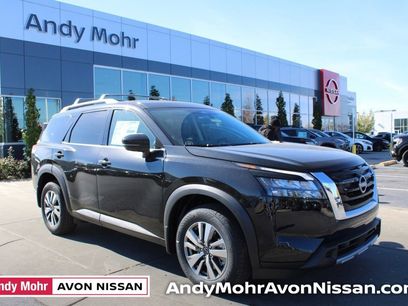 New 2025 Nissan Pathfinder SL