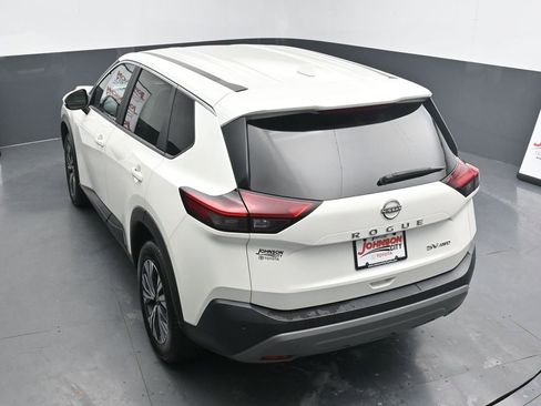 Used 2023 Nissan Rogue SV image 28