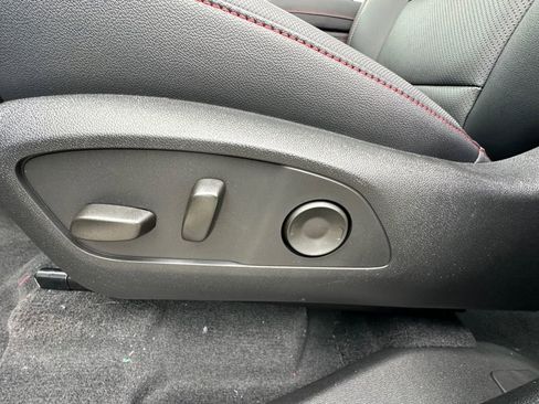 New 2026 Chevrolet Traverse Z71 image 10