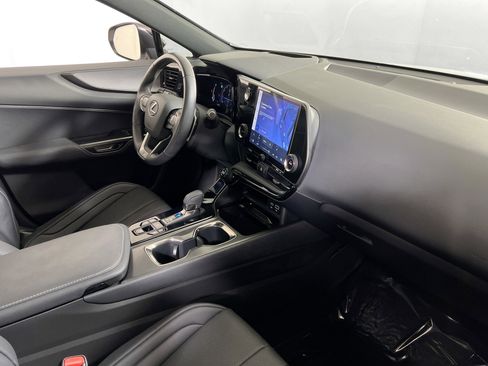 Used 2024 Lexus NX 350 F Sport image 29