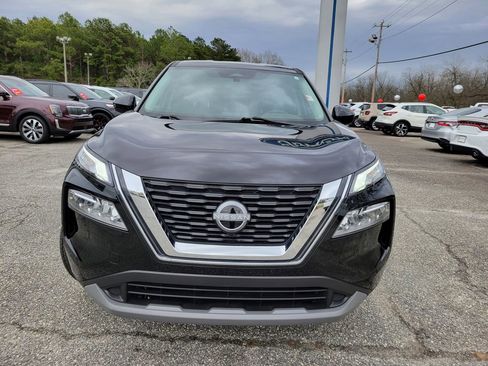 Used 2023 Nissan Rogue SV image 9