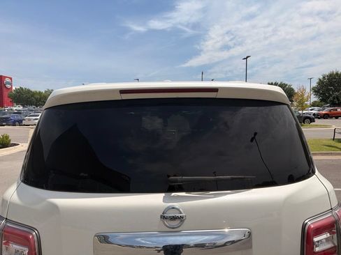Used 2020 Nissan Armada Platinum w/ Captain's Chairs Package AWD/4WD image 8