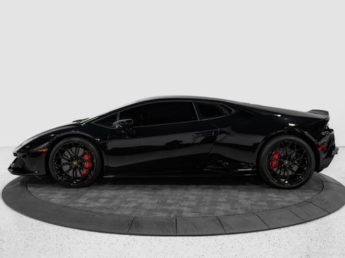 Used 2020 Lamborghini Huracan EVO AWD/4WD image 4