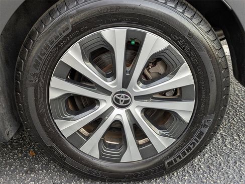 Certified 2020 Toyota Prius Prime LE image 12