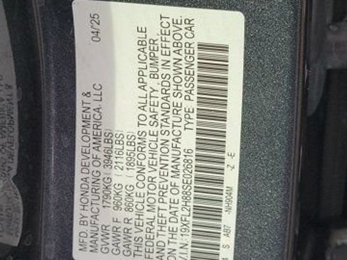 Used 2025 Honda Civic Sport image 31