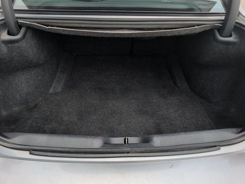 Used 2013 Dodge Charger SE RWD image 19