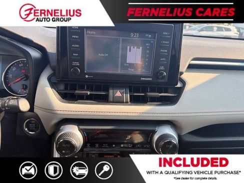 Used 2020 Toyota RAV4 XLE w/ Convenience Package AWD/4WD image 10
