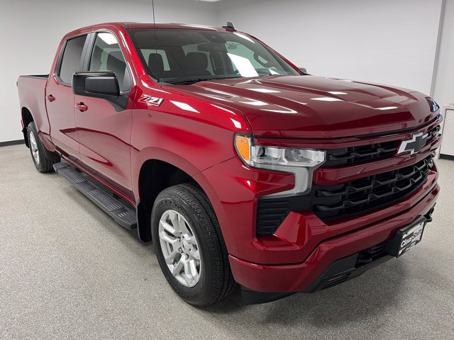 Used 2024 Chevrolet Silverado 1500 RST AWD/4WD image 2